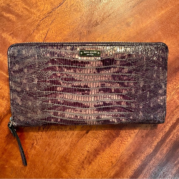 Kate Spade Storm King Wallet/Clutch - Picture 2 of 4